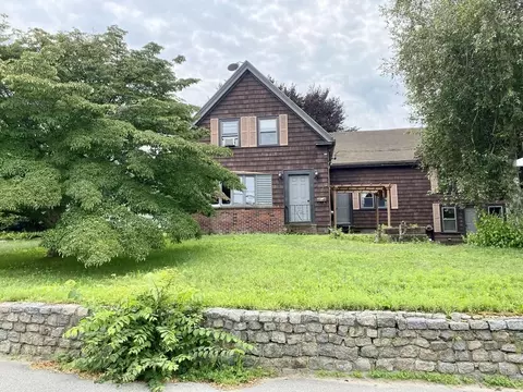 204 Central St, Abington, MA 02351