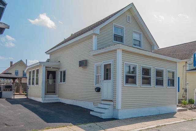 33 Ottawa St, Lowell, MA 01850