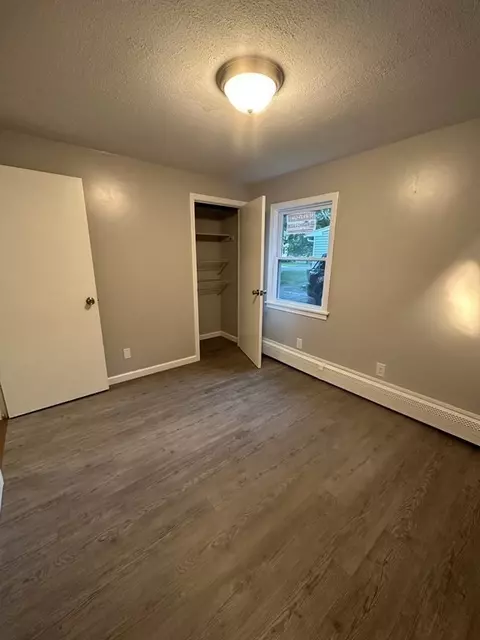 133 Brandon Ave, Springfield, MA 01119 photo 9