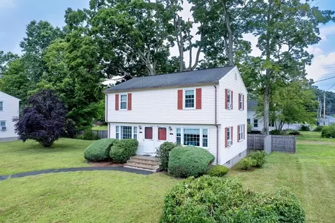 40 Prospect St #1B, Westfield, MA 01085
