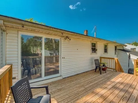 9 Nicholas Rd, Raynham, MA 02767 photo 9