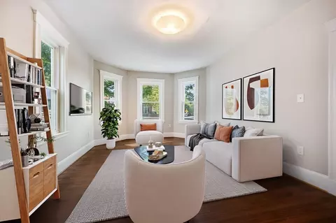 354 Broadway #1A, Somerville, MA 02145