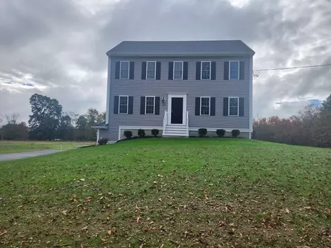 183 Precinct St, Middleboro, MA 02346