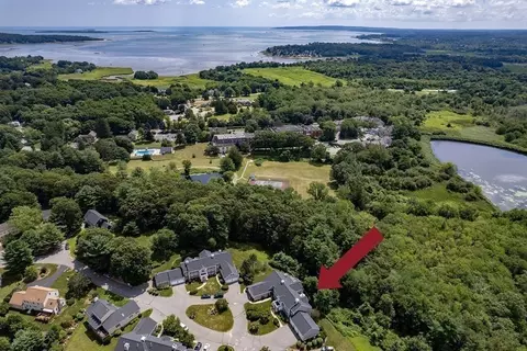 107 Tussock Brk #107, Duxbury, MA 02332