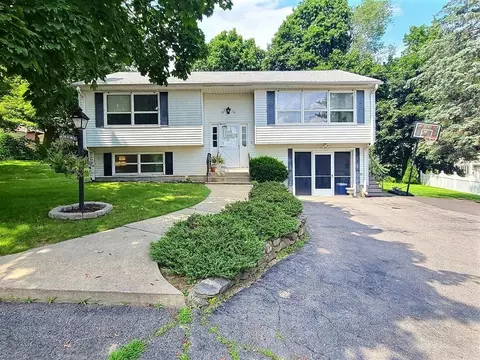 48 Saint Paul St, Fitchburg, MA 01420