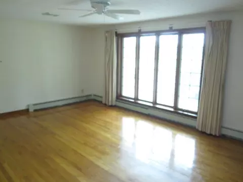 380 Main St, Easthampton, MA 01027 photo 11