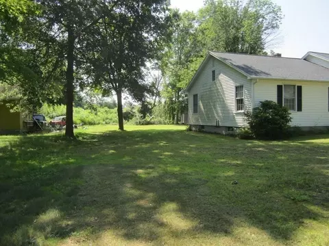 380 Main St, Easthampton, MA 01027 photo 7