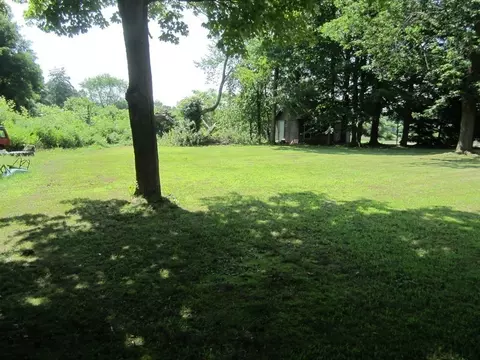 380 Main St, Easthampton, MA 01027 photo 8