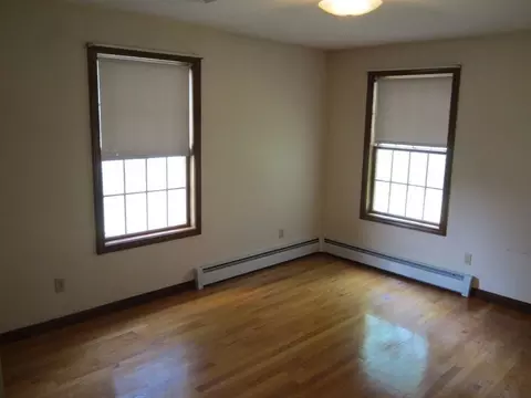 380 Main St, Easthampton, MA 01027 photo 18
