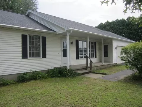 380 Main St, Easthampton, MA 01027 photo 6