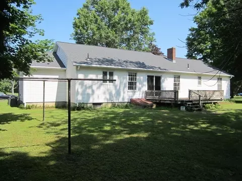 380 Main St, Easthampton, MA 01027 photo 9