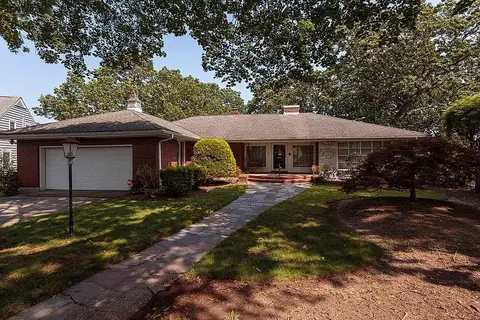 39 Beverly Rd, Arlington, MA 02474