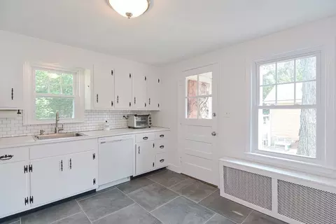 8 Eunice Ave, Worcester, MA 01606 photo 15