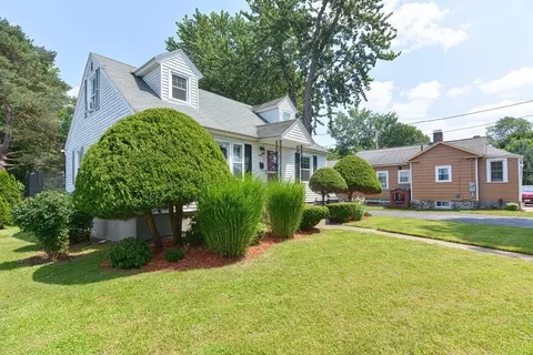 8 Eunice Ave, Worcester, MA 01606 photo 3