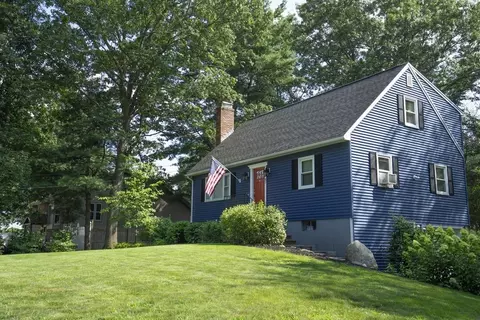 83 Derry Rd, Methuen, MA 01844