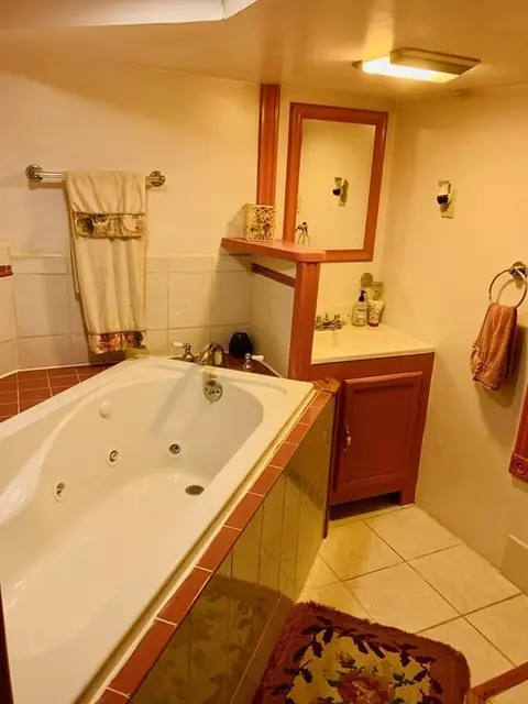11 Turner St, Springfield, MA 01108 photo 10