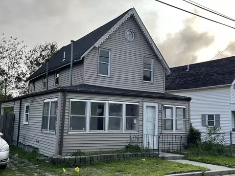 22 Twelfth St, Wareham, MA 02558 photo 2
