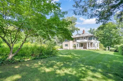100 Church St, Ware, MA 01082 photo 2