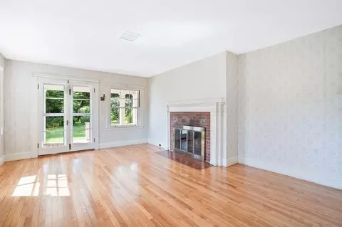 100 Church St, Ware, MA 01082 photo 7