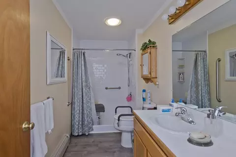 165 Ferry St, Easthampton, MA 01027 photo 23