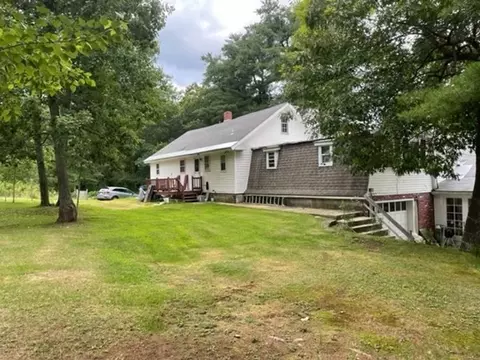 230 Greenwich Rd, Ware, MA 01082 photo 4