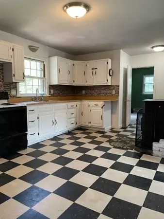 230 Greenwich Rd, Ware, MA 01082 photo 16