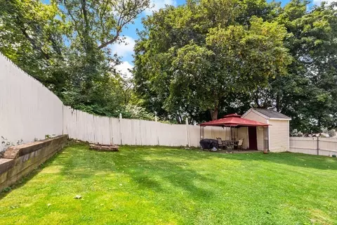 29 Florence St, Fall River, MA 02720 photo 32