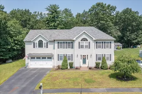 25 Freedom Way, Lowell, MA 01854