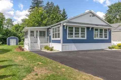 217 Mackerel Ave, Portsmouth, NH 03801