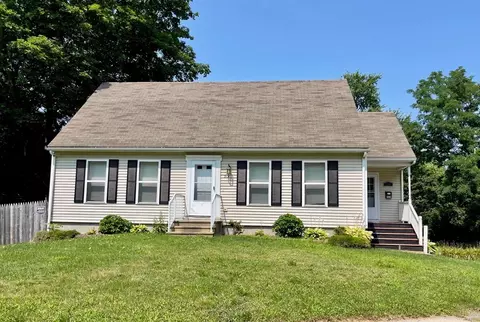 319 Berkley St, Taunton, MA 02780