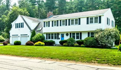 6 Castlewood Dr, Chelmsford, MA 01863