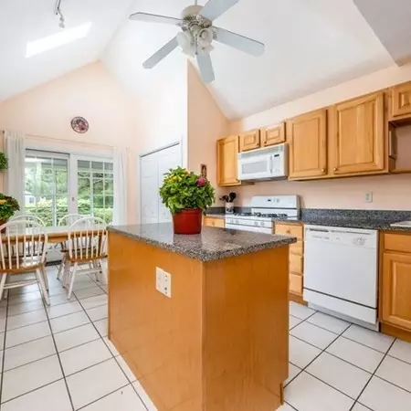 4 Red Cedar Rd #4, Mashpee, MA 02649 photo 8