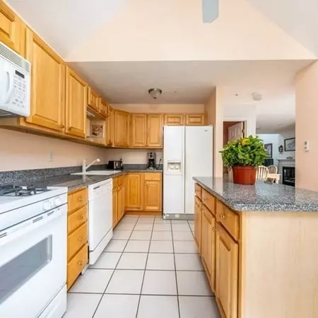 4 Red Cedar Rd #4, Mashpee, MA 02649 photo 9