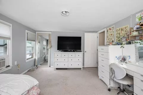 42 Poplar St #1, Danvers, MA 01923 photo 21