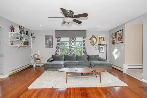 42 Poplar St #1, Danvers, MA 01923 photo 4