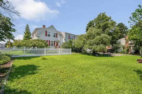 42 Poplar St #1, Danvers, MA 01923 photo 2