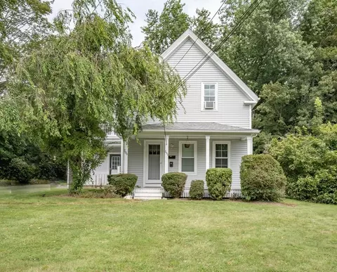 289-293 South St, Bridgewater, MA 02324