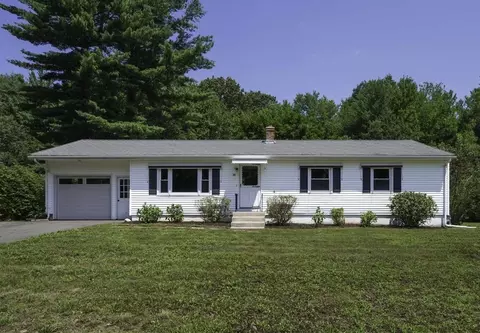 25 Redford Dr, Northampton, MA 01062
