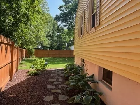 44 Wallace Ave, Chicopee, MA 01020 photo 40