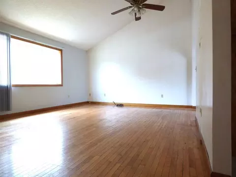 6 Devonshire Rd, Springfield, MA 01109 photo 3