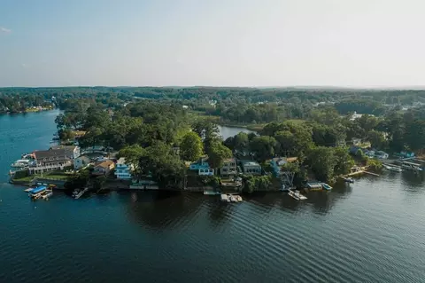 61 Birch Island Rd, Webster, MA 01570 photo 14