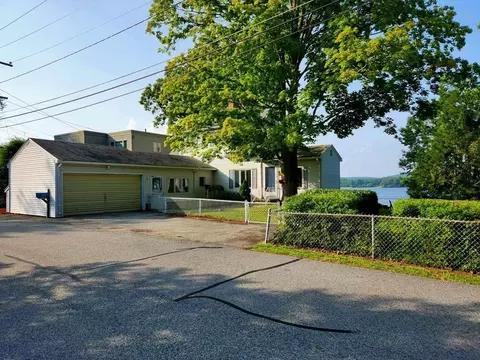 61 Birch Island Rd, Webster, MA 01570 photo 15