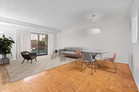 41 Centre St #102, Brookline, MA 02446