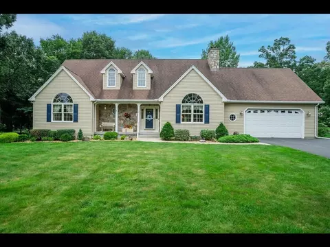 20 Paradise Lake Rd, Monson, MA 01057