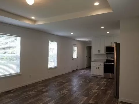 13 Willow St, Ware, MA 01082 photo 6