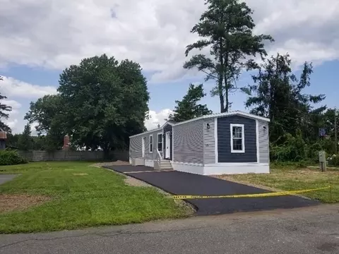 13 Willow St, Ware, MA 01082 photo 17