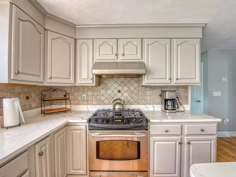 35 Jacob Dr, Mansfield, MA 02048 photo 7