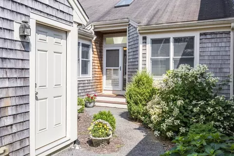 3 Pinchion Vale #3, Plymouth, MA 02360