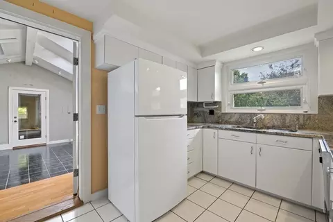 3 Warwick Ter, Marblehead, MA 01945 photo 12