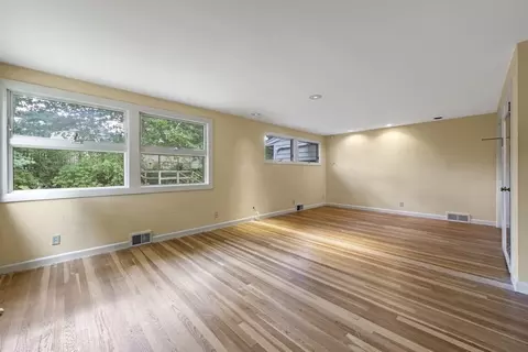 3 Warwick Ter, Marblehead, MA 01945 photo 25